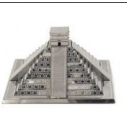 Mayan Pyramid / 3D Metall...
